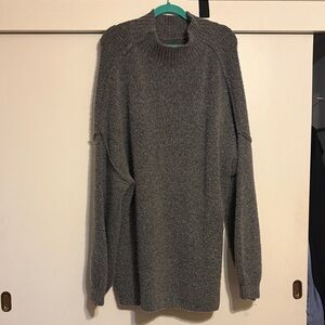 Cozy Gray Crewneck Sweater for Women